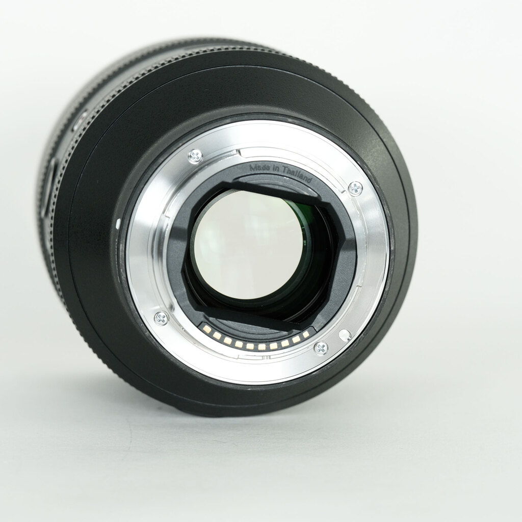 SONY FE 85mm F1.4 GM SEL85F14GMの出品 | ONE SCENE（ワンシーン）