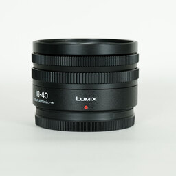 Panasonic LUMIX S 18-40mm F4.5-6.3 Panasonic LUMIX S 18-40mm F4.5-6.3