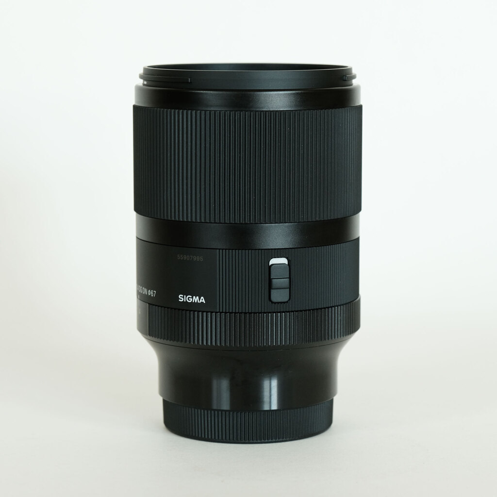 Amazon.com : 35mm F1.4 DG DN for Sony E Mount : Electronics