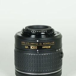 Nikon AF-P DX NIKKOR 18-55mm F3.5-5.6G VR Nikon AF-P DX NIKKOR 18-55mm F3.5-5.6G VR