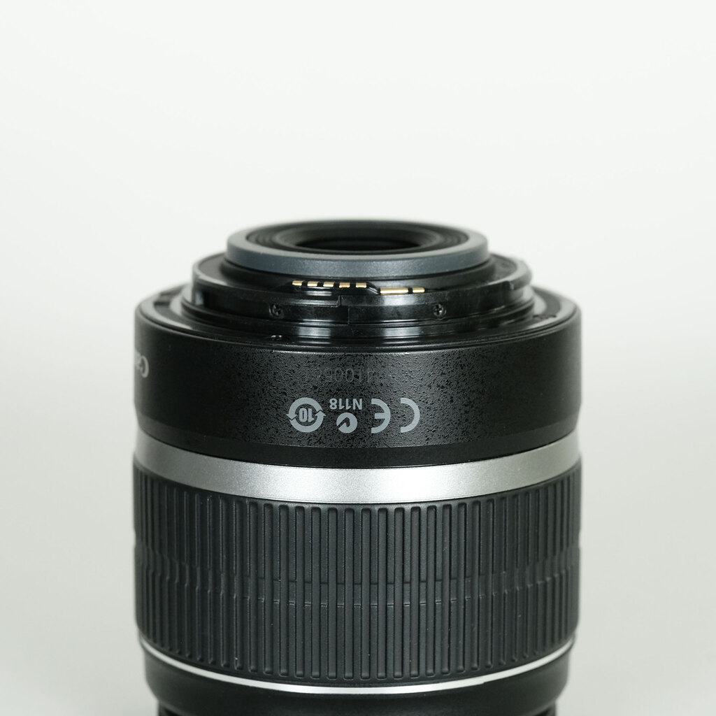 Canon EF-S18-55mm F3.5-5.6 IS Canon EF-S18-55mm F3.5-5.6 IS