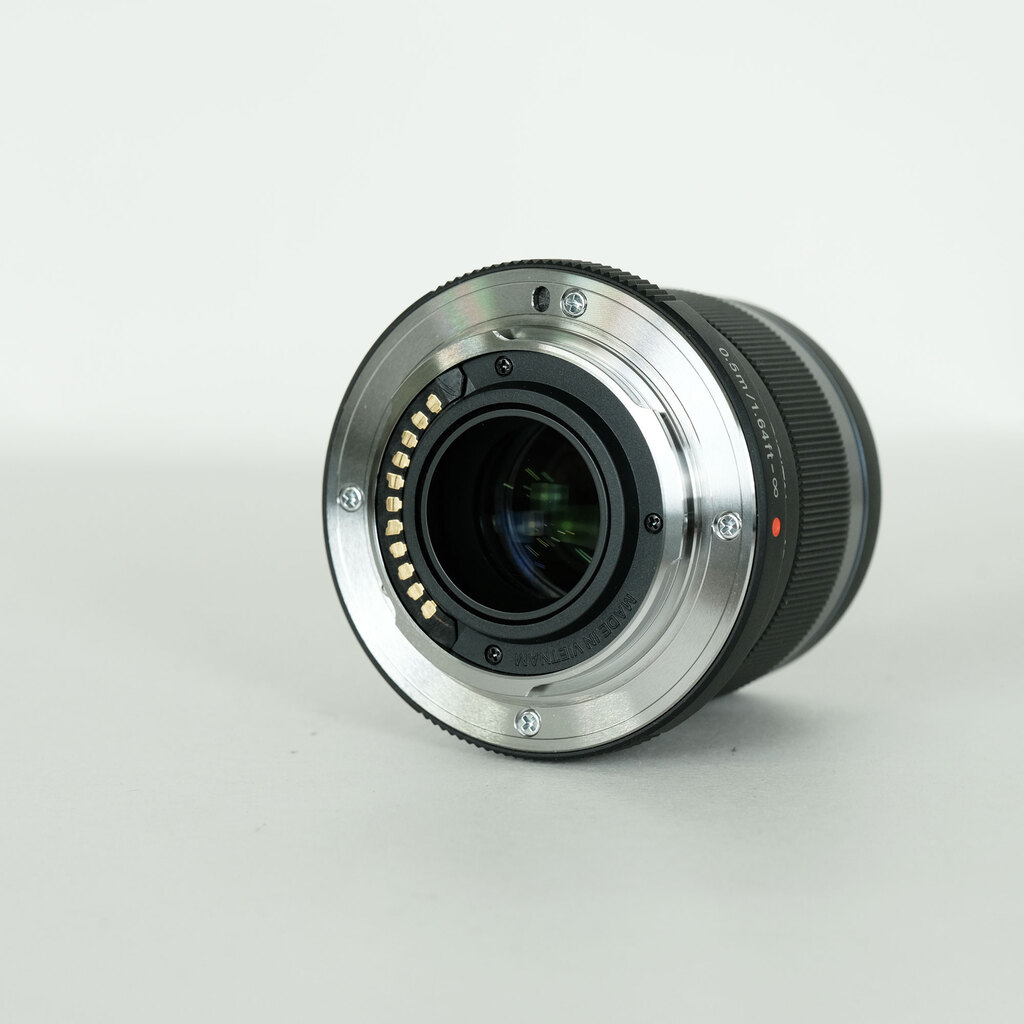 OLYMPUS M.ZUIKO DIGITAL 45mm F1.8