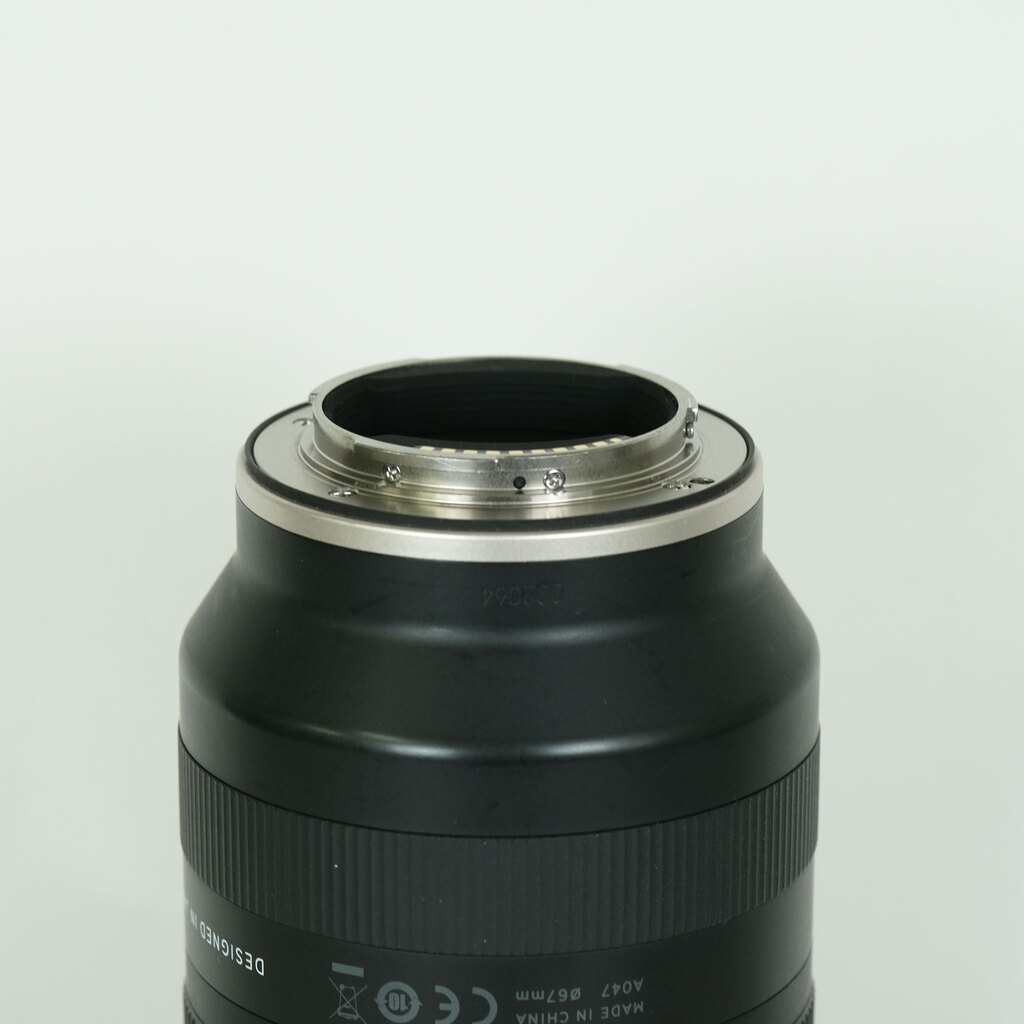 TAMRON 70-300mm F/4.5-6.3 Di III RXD (Model A047) [ソニーE用]