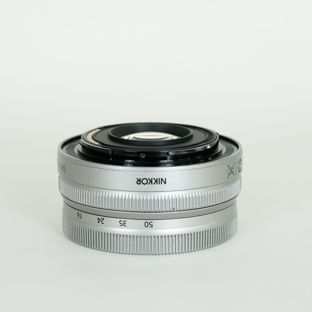 Nikon NIKKOR Z DX 16-50mm f/3.5-6.3 VR Nikon NIKKOR Z DX 16-50mm f/3.5-6.3 VR