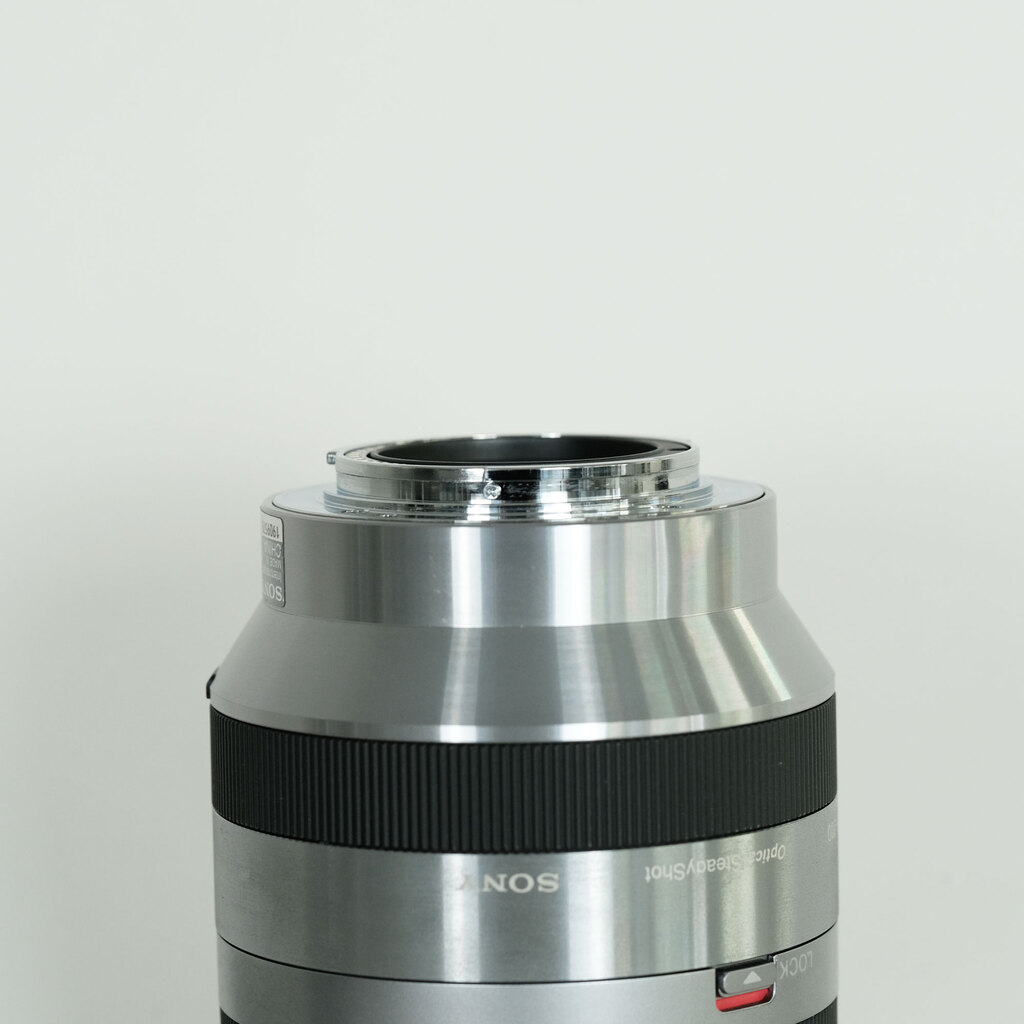 SONY E18-200mm F3.5-6.3 OSS SEL18200 SONY E18-200mm F3.5-6.3 OSS SEL18200