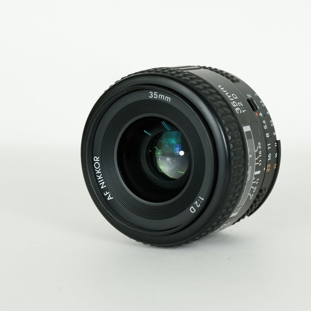 Nikon Ai AF Nikkor 35mm F2D Nikon Ai AF Nikkor 35mm F2D
