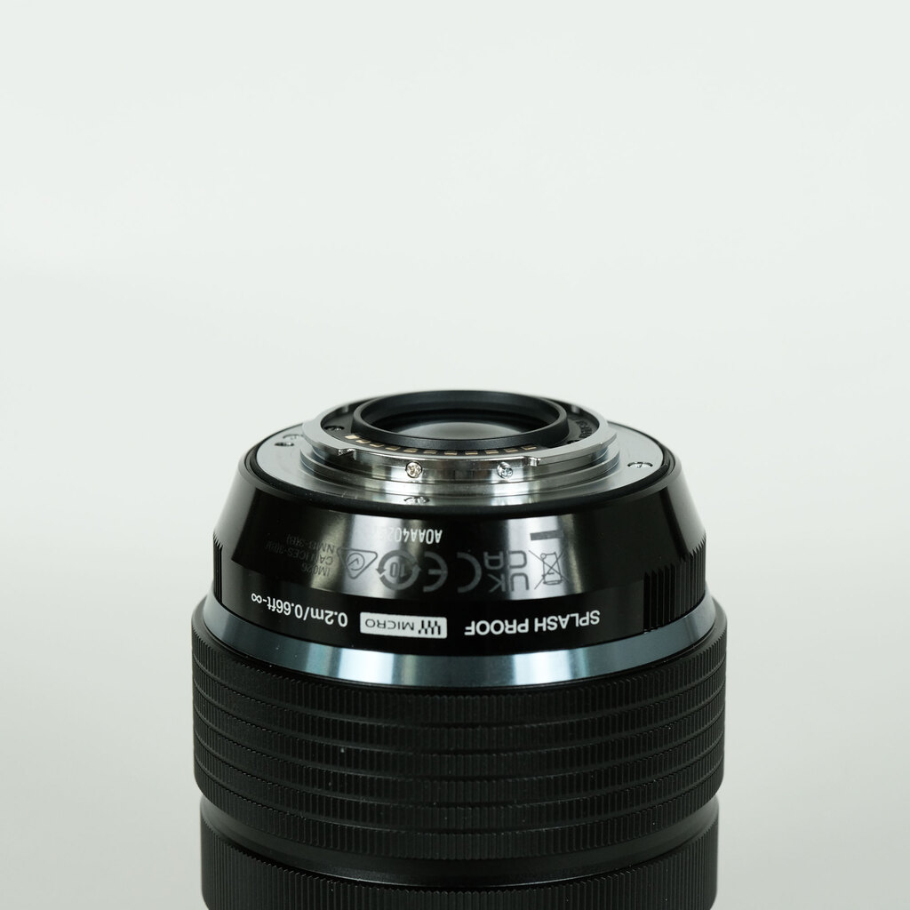 OLYMPUS M.ZUIKO DIGITAL ED 12-40mm F2.8 PRO II OLYMPUS M.ZUIKO DIGITAL ED 12-40mm F2.8 PRO II