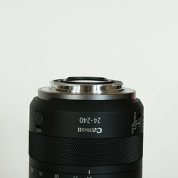 Canon RF24-240mm F4-6.3 IS USM Canon RF24-240mm F4-6.3 IS USM