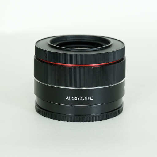 【中古】SAMYANG AF18/2.8FE(ソニーE) 新品)SAMYANG (サムヤン) AF 18mm F2.8 FE (ソニーE用/フル