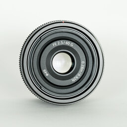 SONY FE 40mm F2.5 G SEL40F25G
