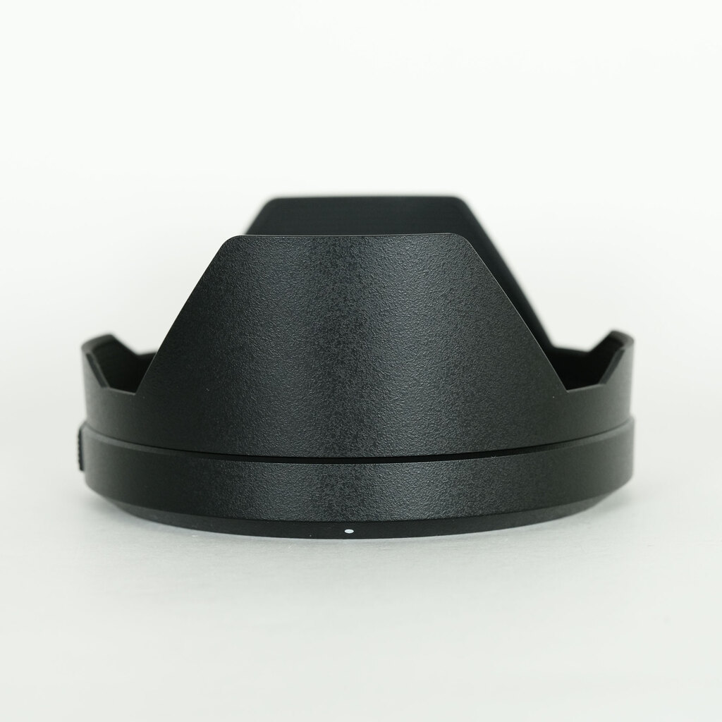 Panasonic LUMIX S 24-105mm F4 MACRO O.I.S. Panasonic LUMIX S 24-105mm F4 MACRO O.I.S.