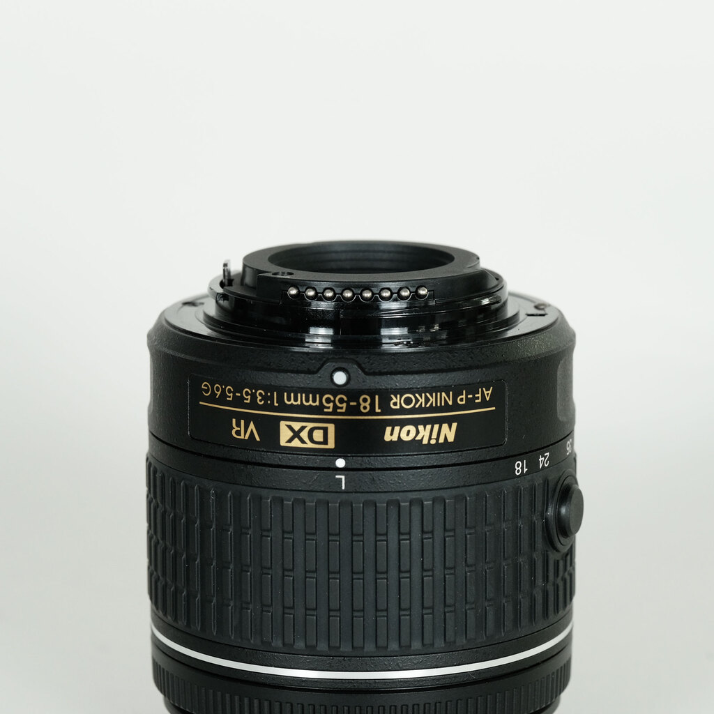 レンズ(単焦点) Nikon AF-P DX 18-55mm F/3.5-5.6G VR 中古】Nikon ニコン AF-P DX NIKKOR 18-55mm f/3.5-5.6 G VR