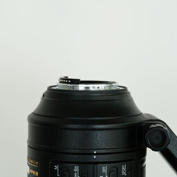 Nikon AF-S NIKKOR 200-500mm f/5.6E ED VR Nikon AF-S NIKKOR 200-500mm f/5.6E ED VR
