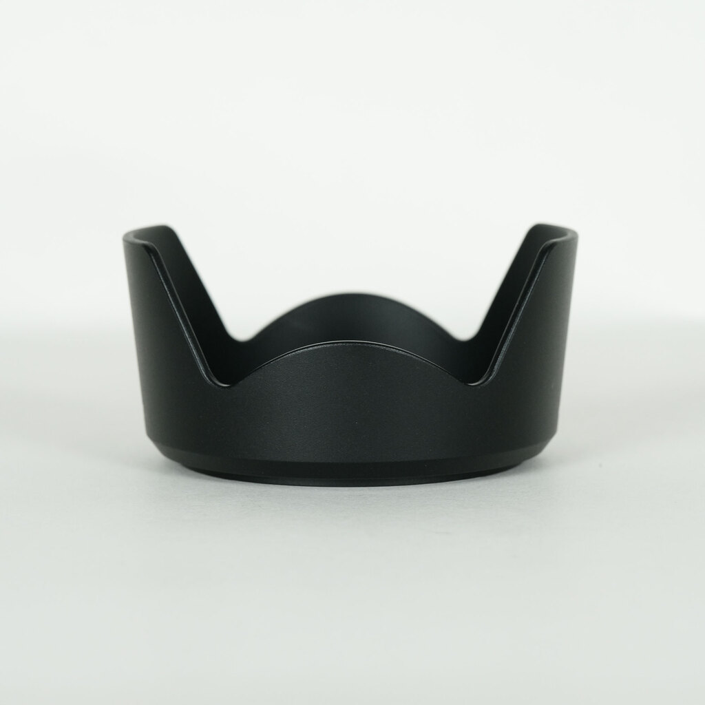 SONY E 18-135mm F3.5-5.6 OSS SEL18135 SONY E 18-135mm F3.5-5.6 OSS SEL18135