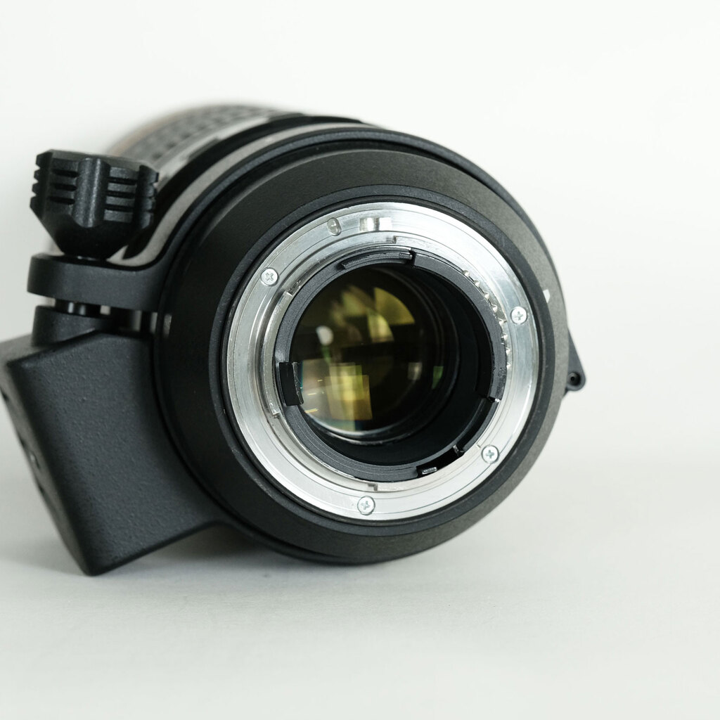 TAMRON SP 70-200mm F/2.8 Di VC USD (Model A009) [ニコンF用]の出品