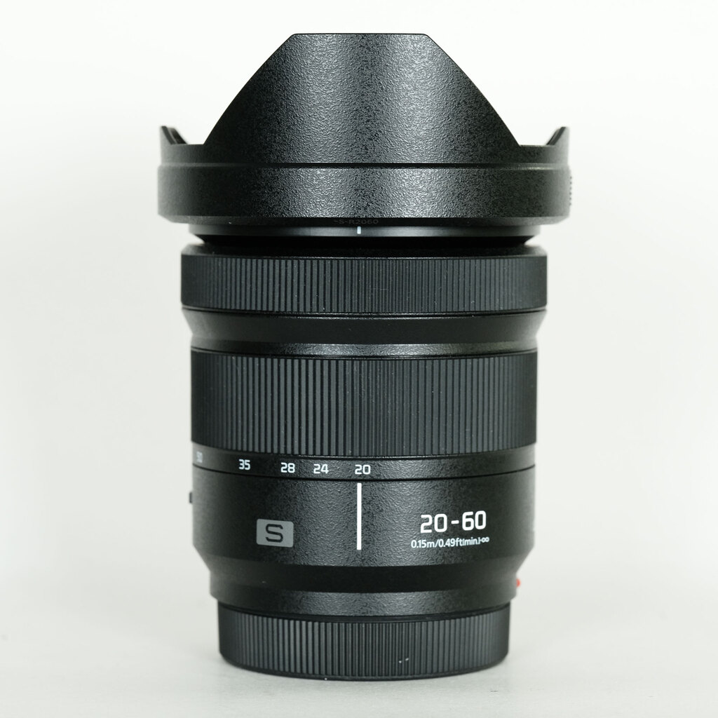 レンズ(ズーム) LUMIX 20-60mm Panasonic LUMIX S 20-60mm F3.5-5.6の出品 | ONE SCENE（ワン