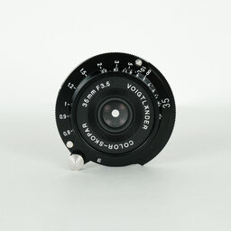 コシナ フォクトレンダー COLOR-SKOPAR 35mm F3.5 Aspherical VM ブラックペイント コシナ フォクトレンダー COLOR-SKOPAR 35mm F3.5 Aspherical VM ブラックペイント