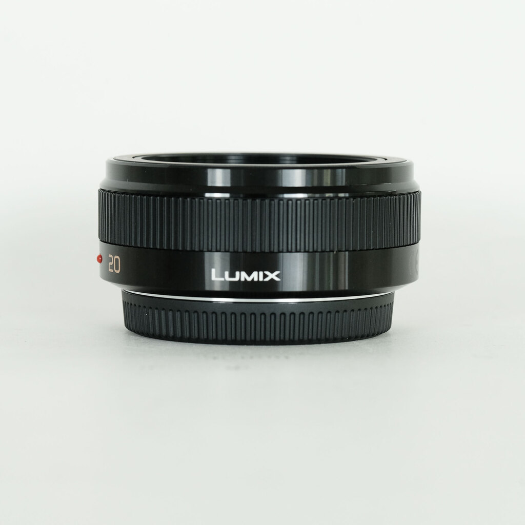 Panasonic LUMIX G 20mm F1.7 II ASPH. Panasonic LUMIX G 20mm F1.7 II ASPH.