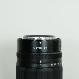 Nikon NIKKOR Z 24-70mm f/4 S Nikon NIKKOR Z 24-70mm f/4 S