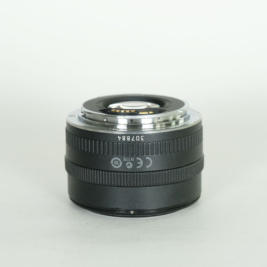 Canon EF35mm F2 Canon EF35mm F2