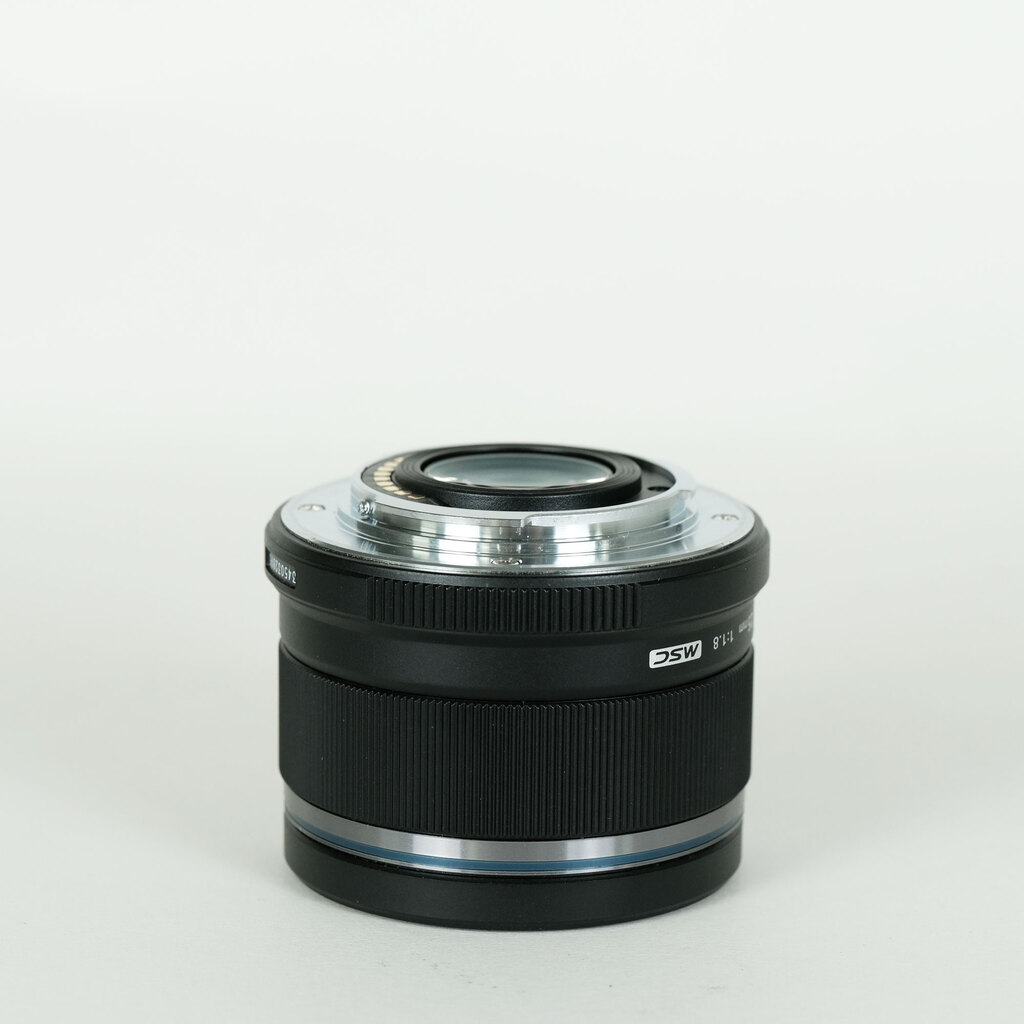 OLYMPUS M.ZUIKO DIGITAL 25mm F1.8