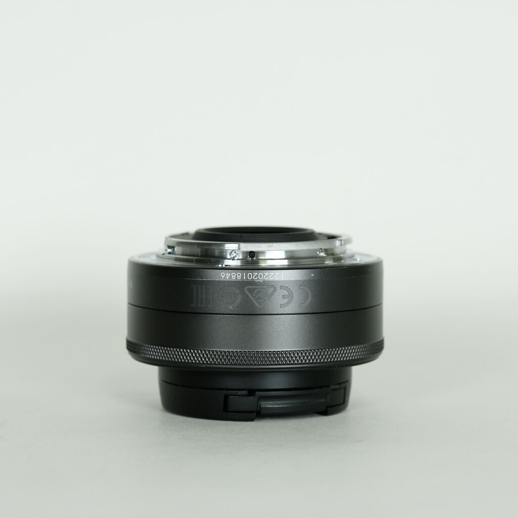 Canon EF-M22mm F2 STM Canon EF-M22mm F2 STM