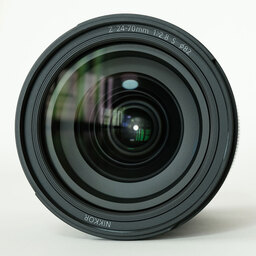Nikon NIKKOR Z 24-70mm f/2.8 S Nikon NIKKOR Z 24-70mm f/2.8 S