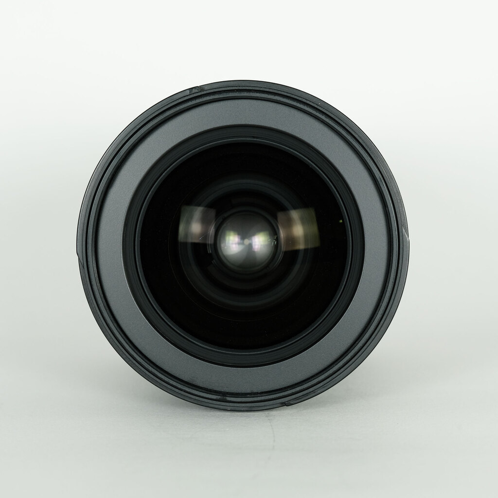 Nikon AF-S DX Zoom-Nikkor 17-55mm f/2.8G IF-ED