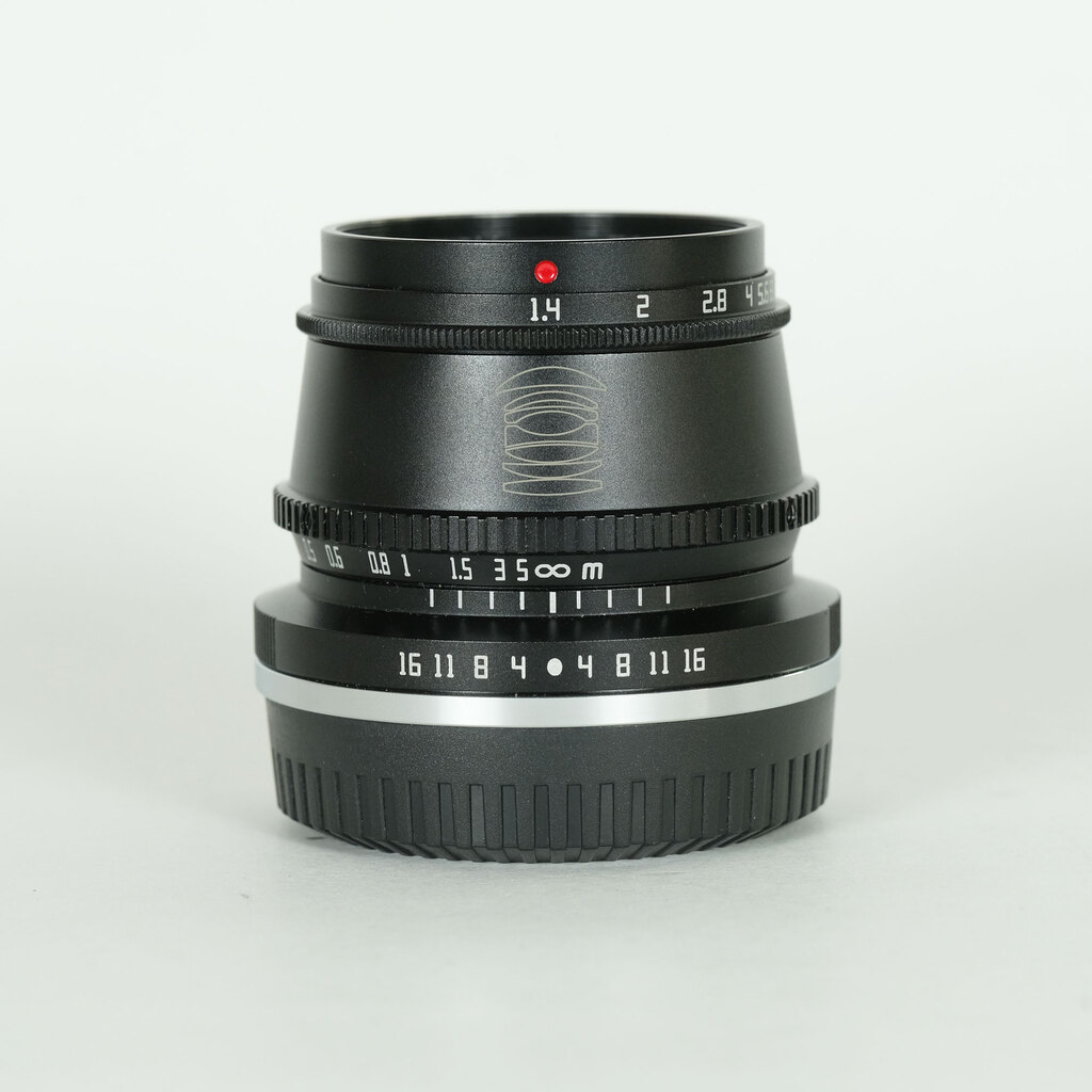 TTArtisan 35mm f/1.4 C [フジフイルムX用]