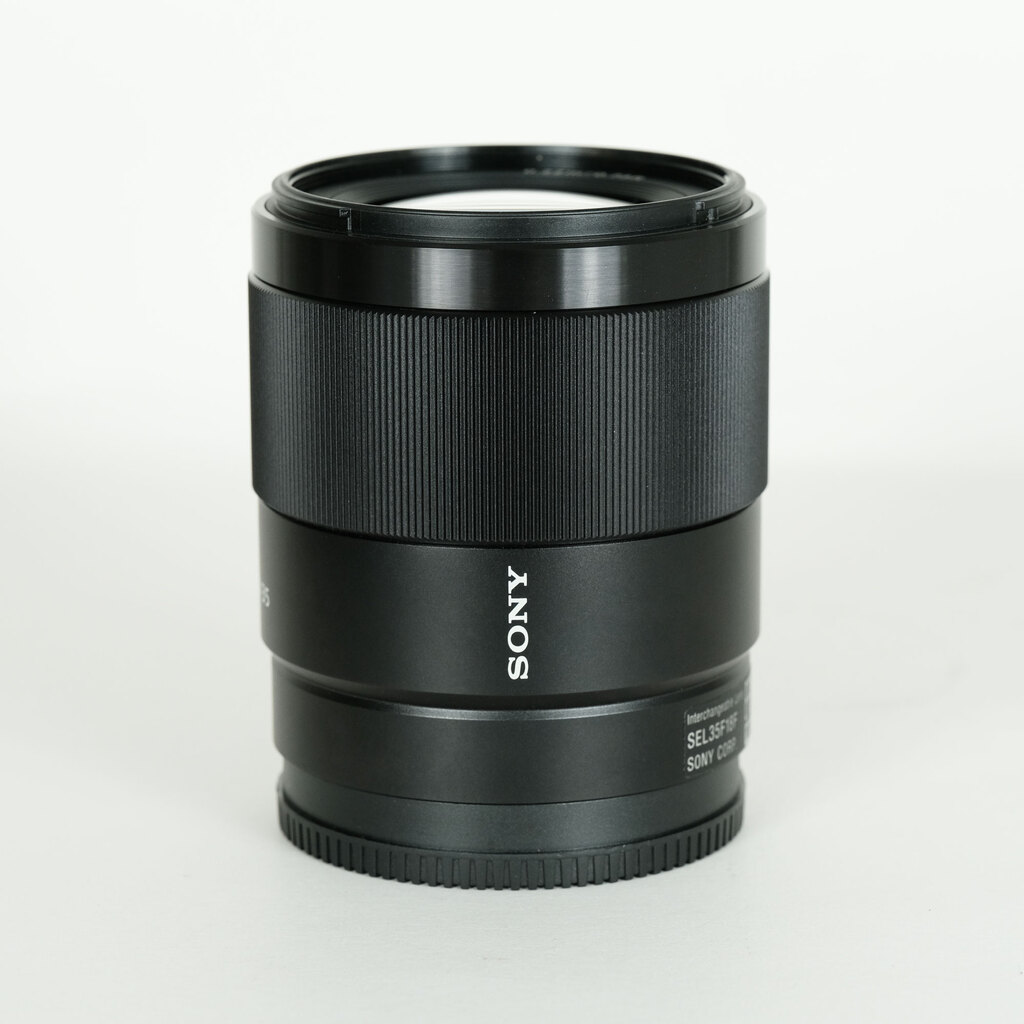 SONY FE 35mm F1.8 SEL35F18F　レンズ保護フィルターあり 新品)SONY (ソニー) FE 35mm F1.8 SEL35F18F（商品ID
