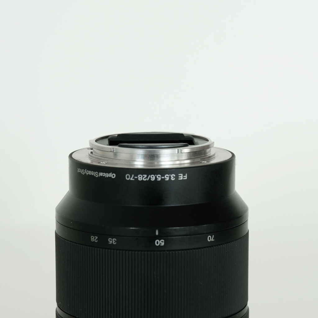 SONY FE 28-70mm F3.5-5.6 OSS SEL2870 SONY FE 28-70mm F3.5-5.6 OSS SEL2870