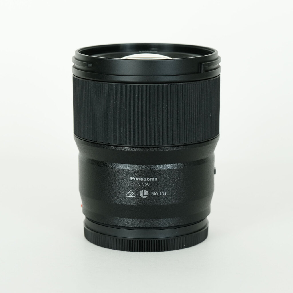 Panasonic LUMIX S 50mm F1.8 Panasonic LUMIX S 50mm F1.8