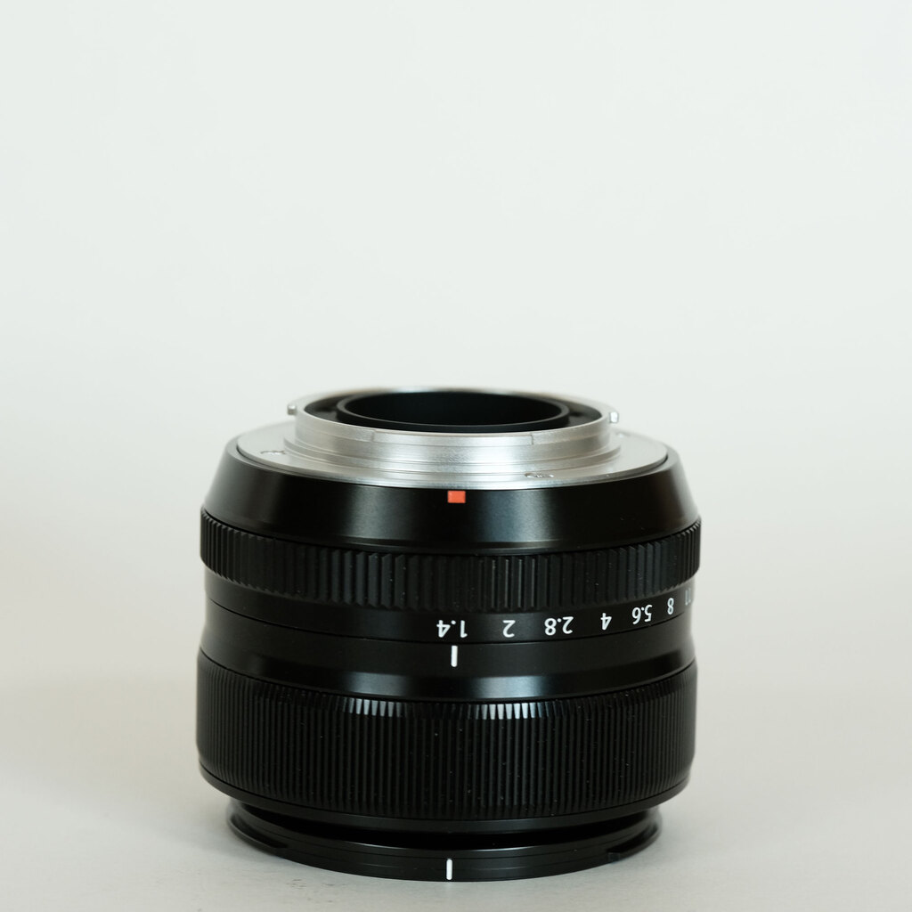 FUJIFILM XF35mmF1.4 R FUJIFILM XF35mmF1.4 R