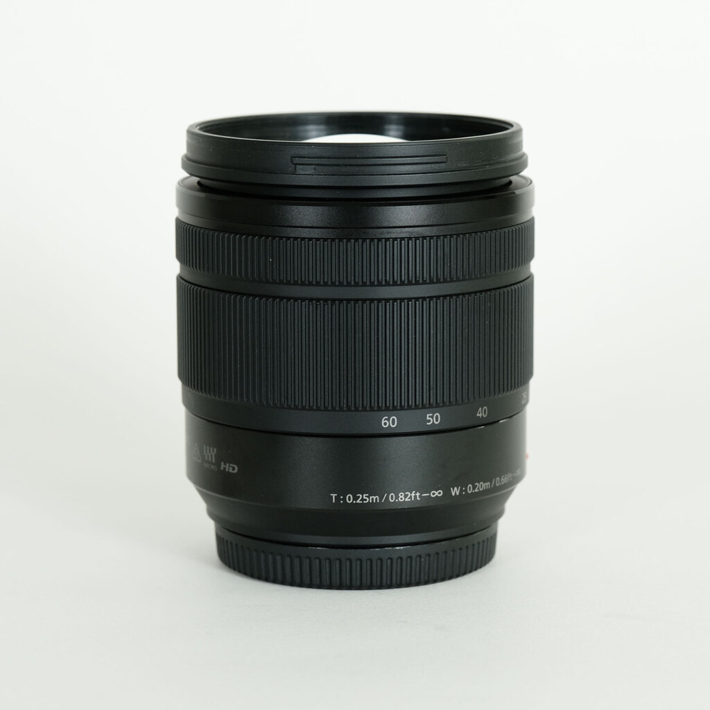 Panasonic LUMIX G VARIO 12-60mm / F3.5-5.6 ASPH. / POWER O.I.S. Panasonic LUMIX G VARIO 12-60mm / F3.5-5.6 ASPH. / POWER O.I.S.