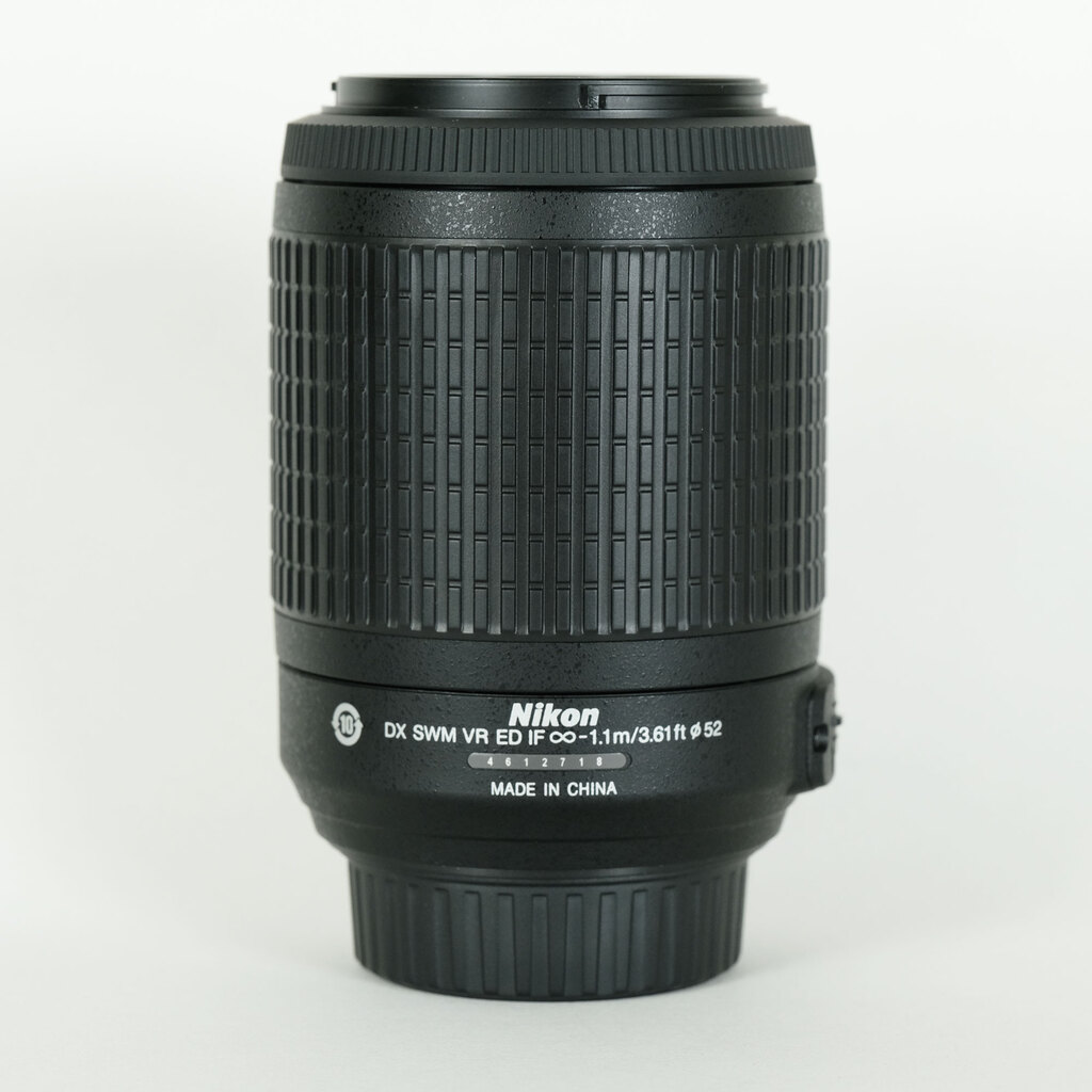 Nikon AF-S DX VR Zoom-Nikkor 55-200mm F4-5.6G IF-EDの出品