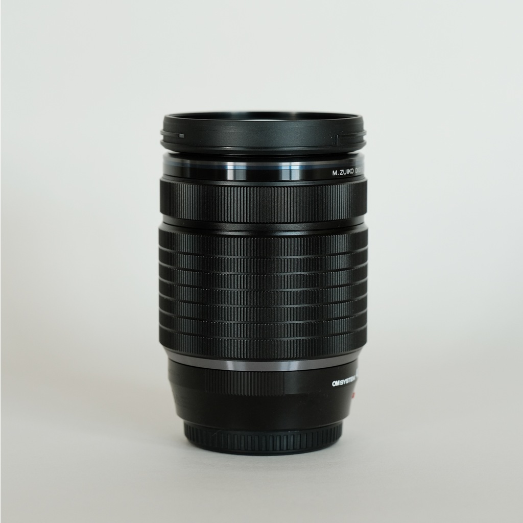 ■極上品■ M.ZUIKO DIGITAL ED 40-150mm 圧倒的な小型軽量化と高画質を両立した望遠ズームレンズ「M