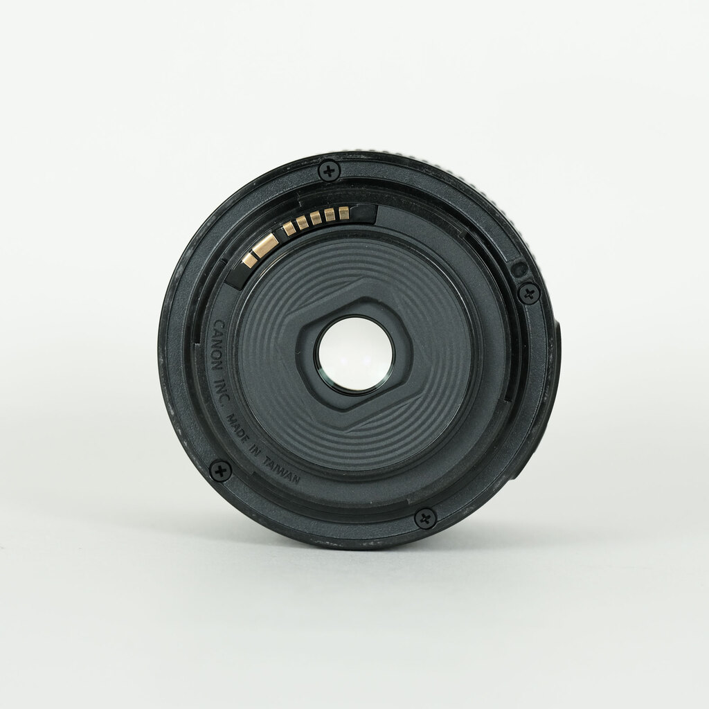 Canon EF-S18-55mm F4-5.6 IS STM Canon EF-S18-55mm F4-5.6 IS STM