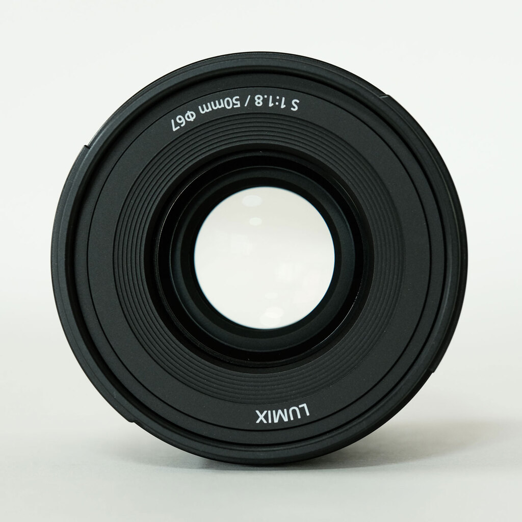 Panasonic LUMIX S 50mm F1.8 Panasonic LUMIX S 50mm F1.8