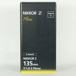 Nikon NIKKOR Z 135mm f/1.8 S Plena
