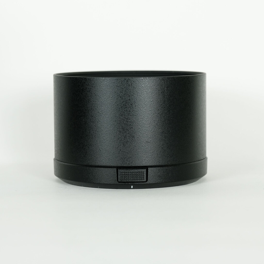 Panasonic LUMIX S 70-300mm F4.5-5.6 MACRO O.I.S.