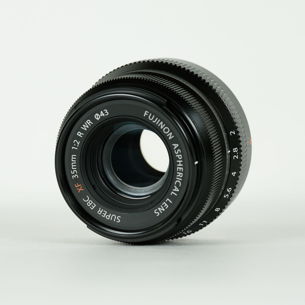 FUJIFILM XF35mmF2 R WRの出品 | ONE SCENE（ワンシーン）