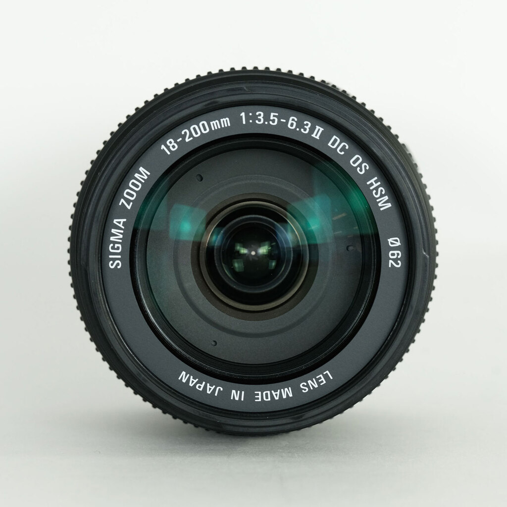 SIGMA 18-200mm F3.5-6.3 II DC OS HSM (ニコンF用) SIGMA 18-200mm F3.5-6.3 II DC OS HSM (ニコンF用)