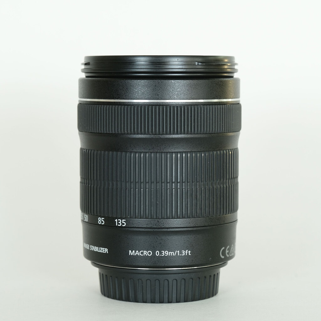 Canon EF-S18-135mm F3.5-5.6 IS STM Canon EF-S18-135mm F3.5-5.6 IS STM