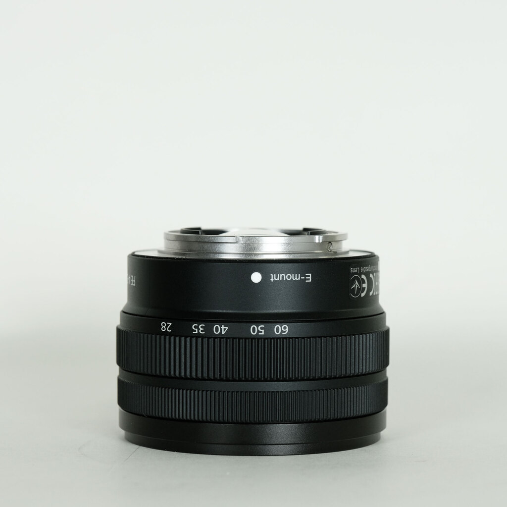 SONY FE 28-60mm F4-5.6 SEL2860 SONY FE 28-60mm F4-5.6 SEL2860