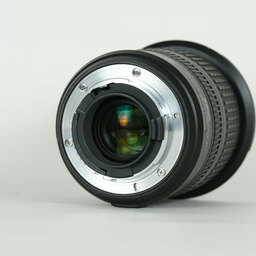 Nikon AF-S DX NIKKOR 10-24mm f/3.5-4.5G ED Nikon AF-S DX NIKKOR 10-24mm f/3.5-4.5G ED