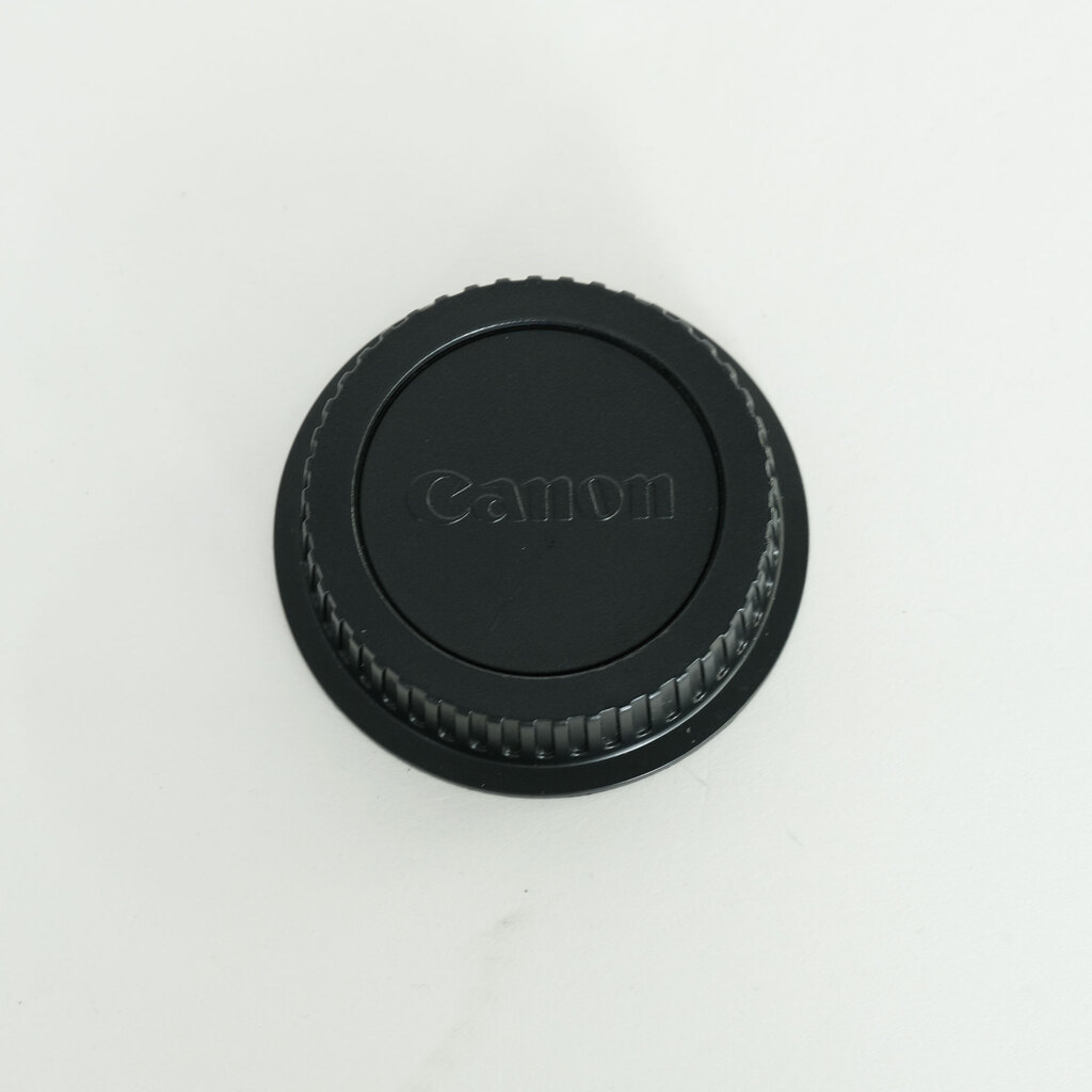 Canon EF100mm F2 USM Canon EF100mm F2 USM