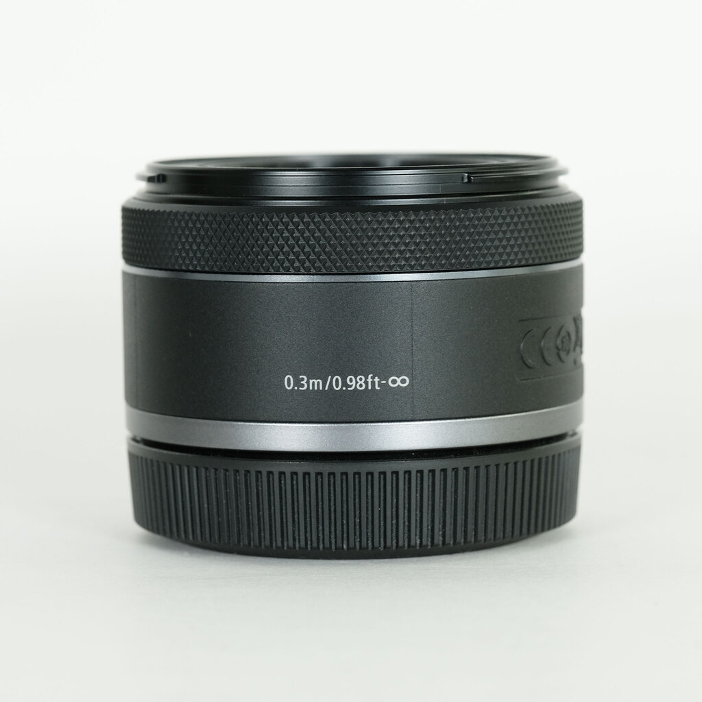 Canon RF50mm F1.8 STM Canon RF50mm F1.8 STM