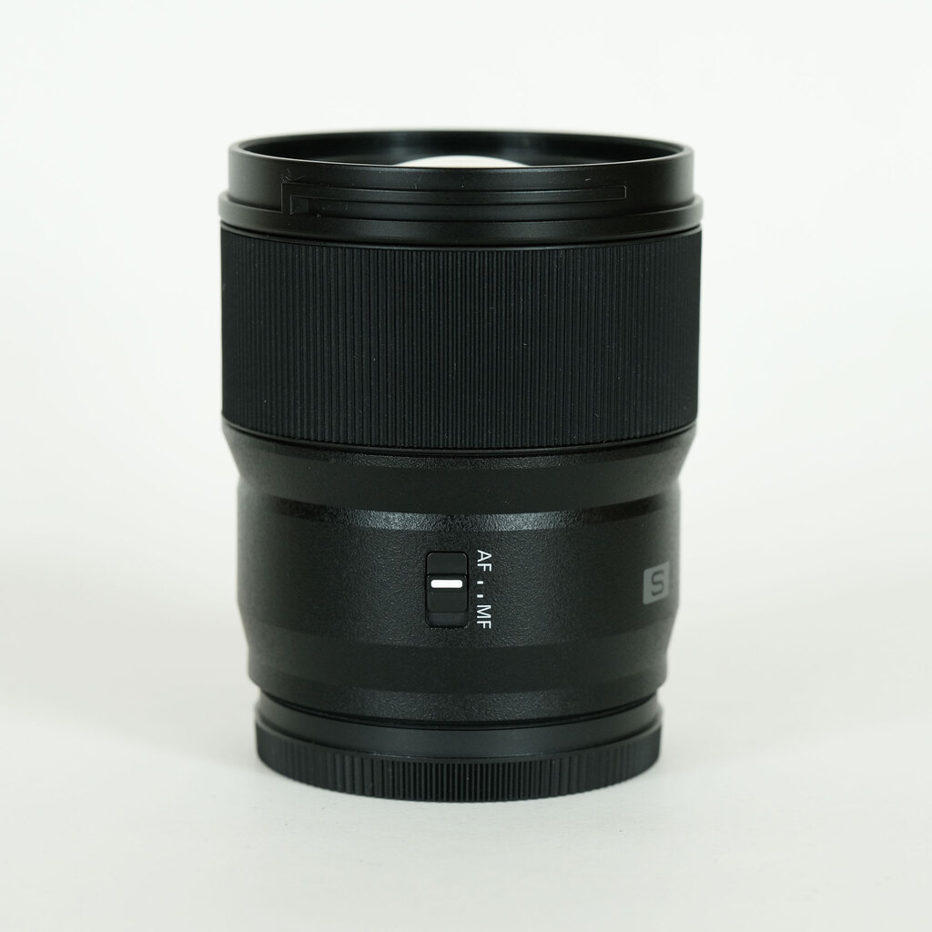 Panasonic LUMIX S 50mm F1.8 Panasonic LUMIX S 50mm F1.8