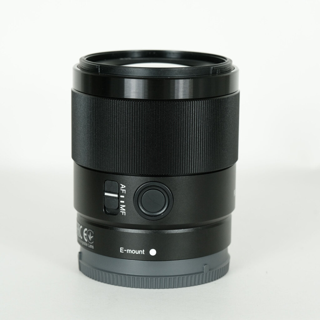 （美品）SONY FE 35mm F1.8 SEL35F18F フィルター付き 新品)SONY (ソニー) FE 35mm F1.8 SEL35F18F（商品ID