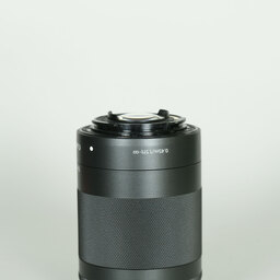 Canon EF-M18-150mm F3.5-6.3 IS STM Canon EF-M18-150mm F3.5-6.3 IS STM